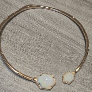 Kendra Scott Coursen necklace GUC